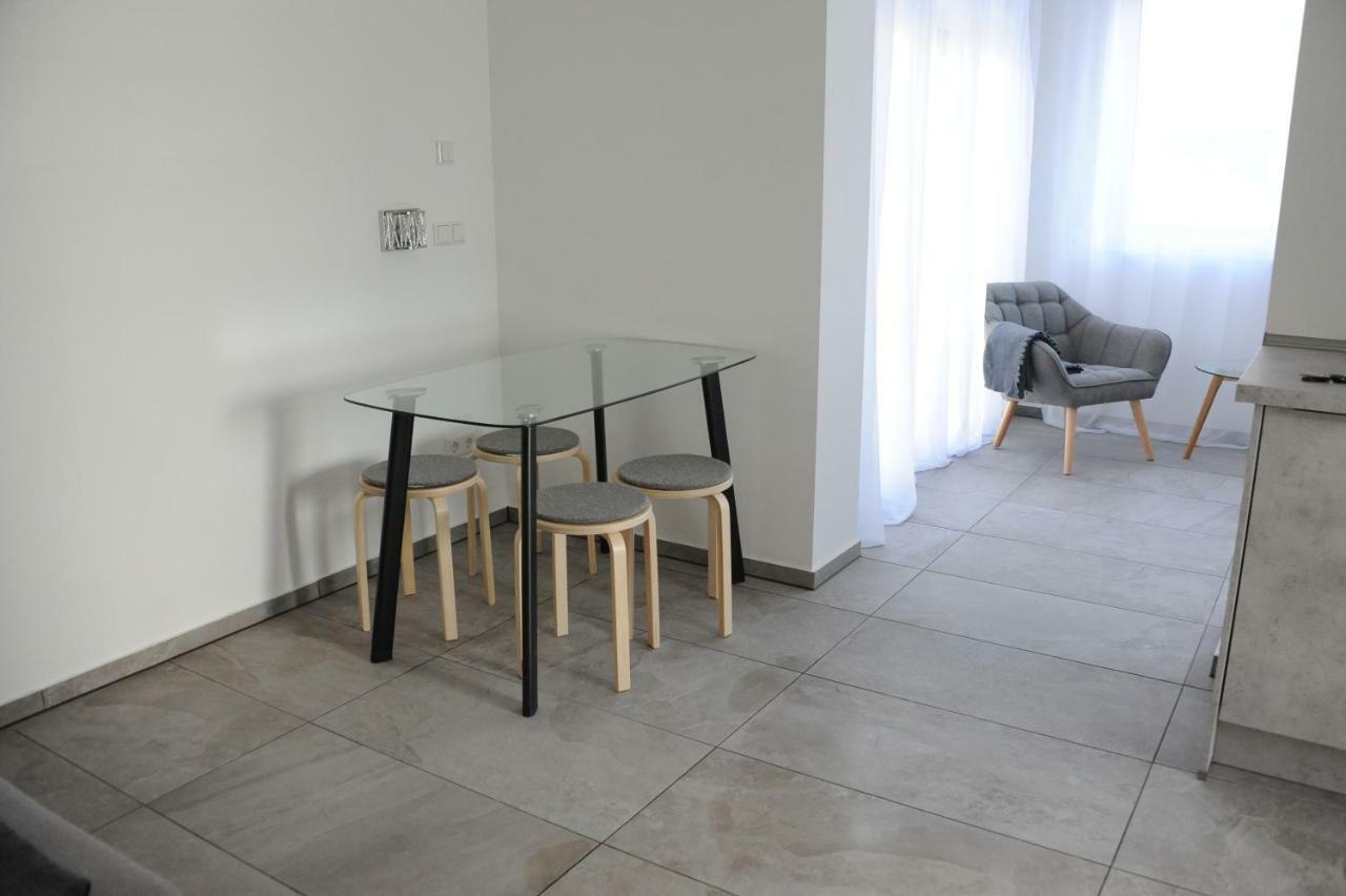 Kleine Studio-Wohnung, Kontaktloser Check-In Meckenbeuren Exteriér fotografie